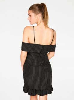 HeyYou Dresses Striped Off The Shoulder Dress In Black