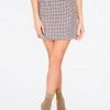 HeyYou Brown Houndstooth Mini Skirt