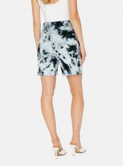 HeyYou On Repeat Sweatshort In Black Tie Dye 9 HeyYou On Repeat Sweatshort In Black Tie Dye