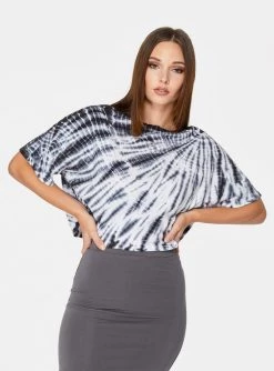 HeyYou Crop Tops Cropped Tee In Black & White Tie Dye