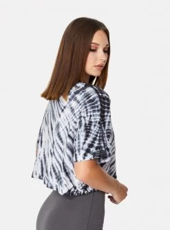 HeyYou Crop Tops Cropped Tee In Black & White Tie Dye