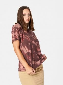 HeyYou T-Shirts Pocket Tee In Maroon Tie Dye