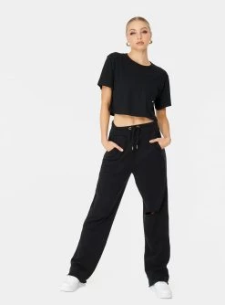 HeyYou New Arrivals Everyday Crop Tee In Black 9 HeyYou New Arrivals Everyday Crop Tee In Black