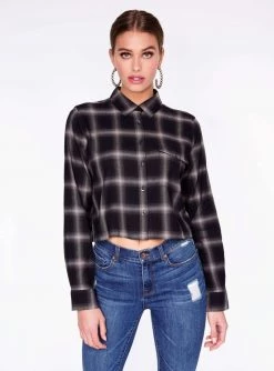 HeyYou Long Sleeve Grey Cropped Button Up Flannel Shirt