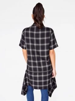 HeyYou Shirts Grey Short Sleeve Button Up Flannel Shirt