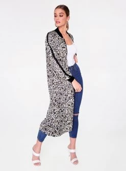 HeyYou Leopard Track Duster Dusters