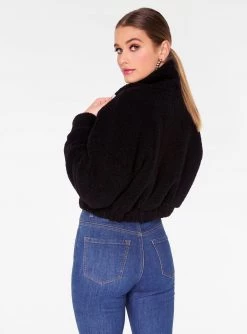 HeyYou Black Half Zip Pullover Jacket Jackets