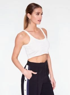 HeyYou Basic Off White Sleek Straight Neck Crop Top Crop Tops