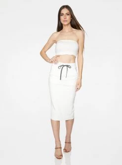 Crop Tops HeyYou Basic Creme Bandeau Crop Top