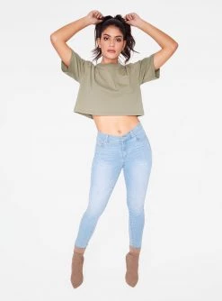HeyYou Basic Cropped Pocket Tee In Olive Crop Tops
