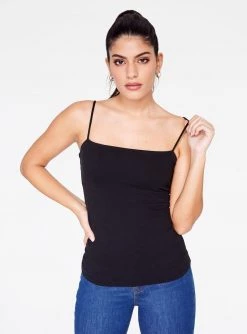 HeyYou Basic Black Straight Neck Tank Top