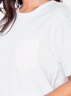 HeyYou Basic Pocket Tee In White