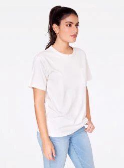 T-Shirts HeyYou Basic Pocket Tee In Cashew