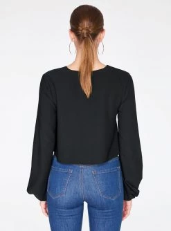 HeyYou Blouses Black Long Sleeve Cropped Blouse