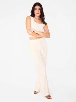 HeyYou Creme Straight Neck Crop Top